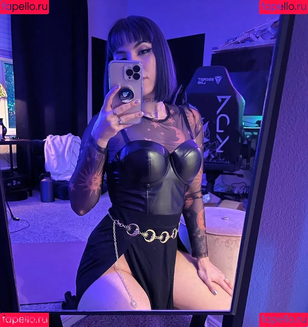 Luna Bloom Onlyfans Photo Gallery 