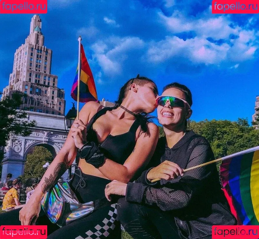 Luna Bloom Onlyfans Photo Gallery 