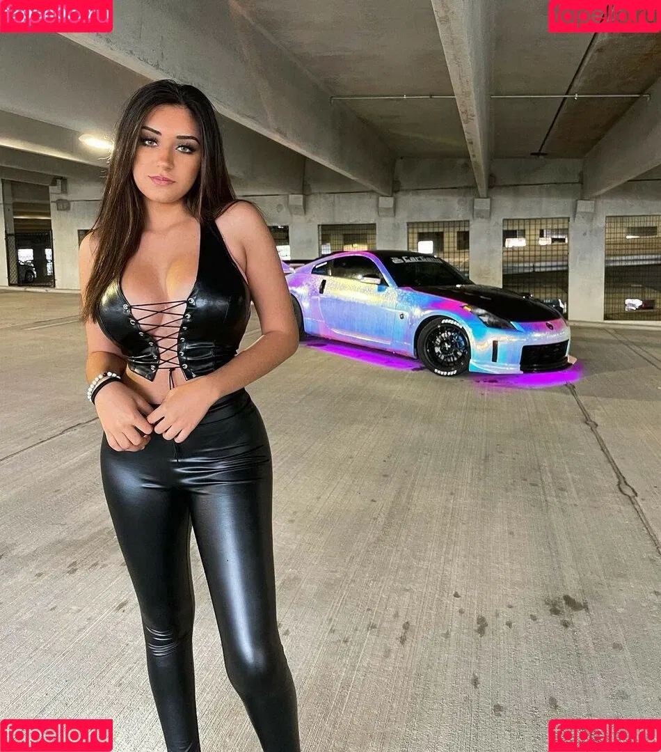 Christina Roki Onlyfans Photo Gallery 