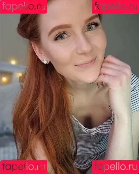 LittleBee Onlyfans Photo Gallery 