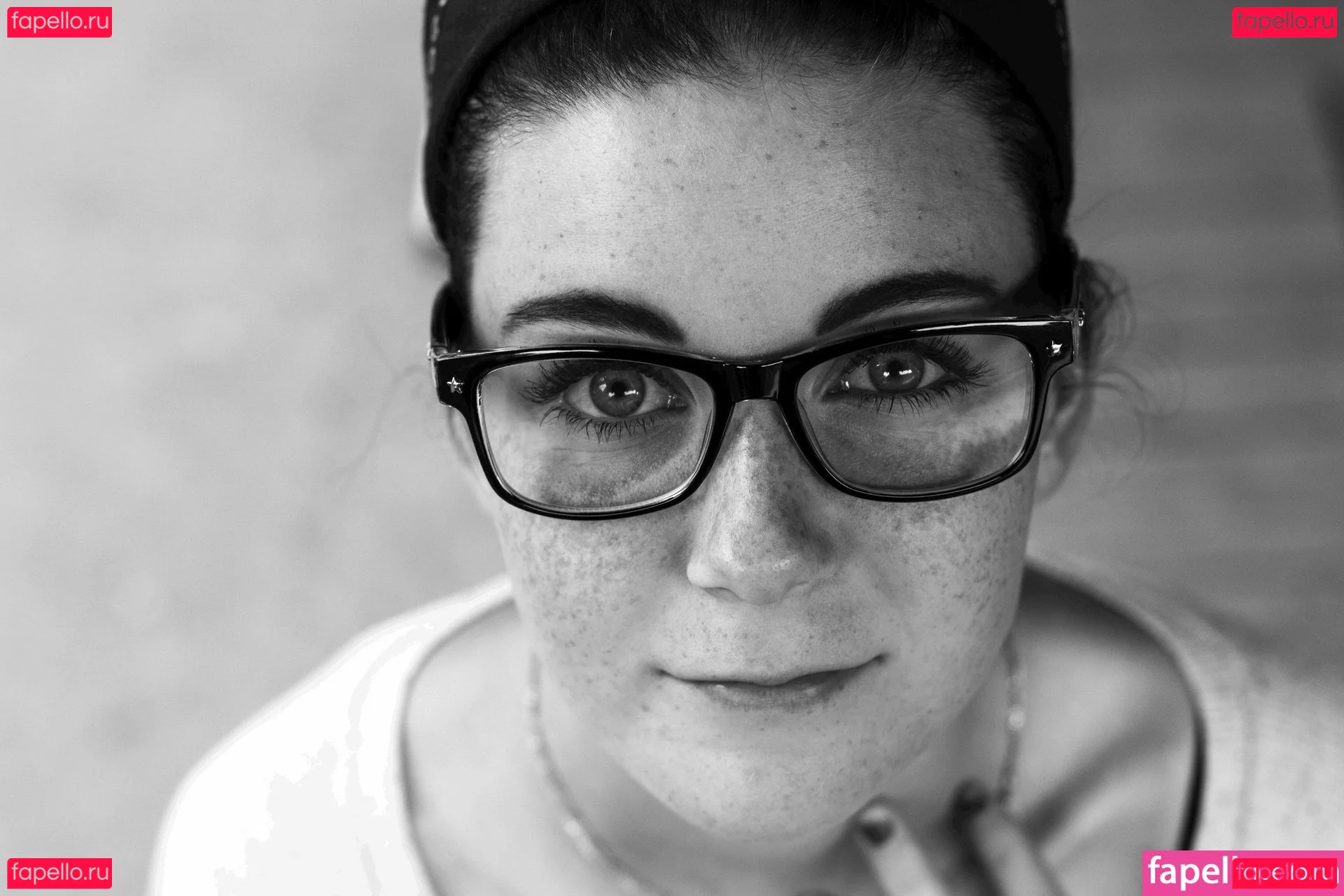 LittleBee Onlyfans Photo Gallery 