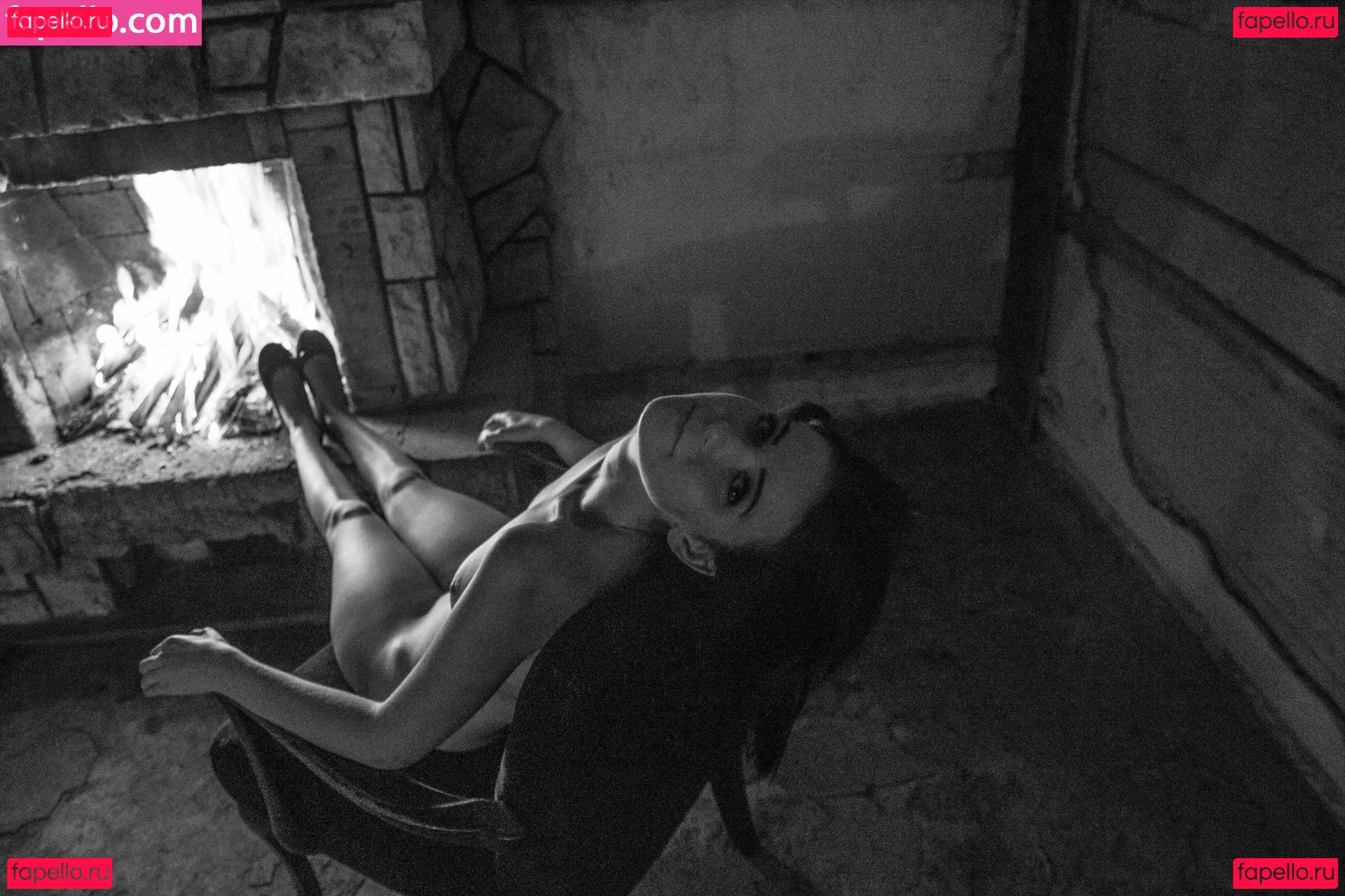 LittleBee Onlyfans Photo Gallery 