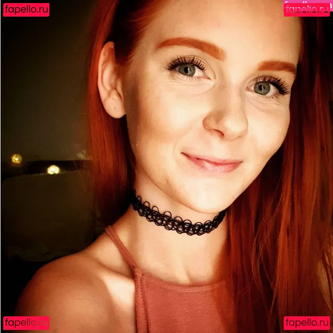 LittleBee Onlyfans Photo Gallery 