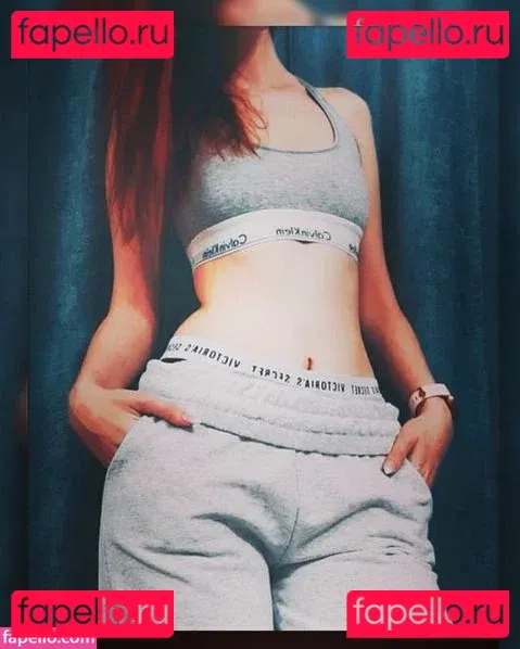 LittleBee Onlyfans Photo Gallery 