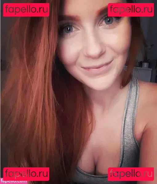 LittleBee Onlyfans Photo Gallery 