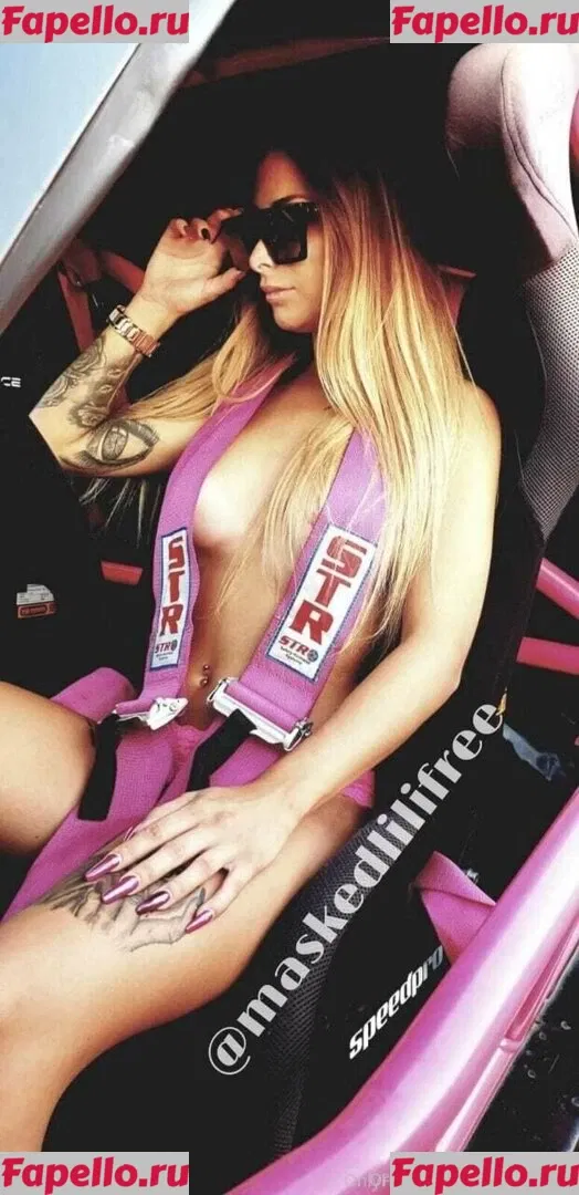 ariamr24fp Onlyfans Photo Gallery 