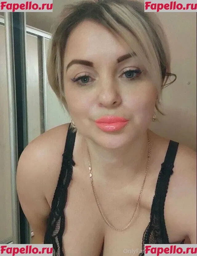 ariamr24fp Onlyfans Photo Gallery 