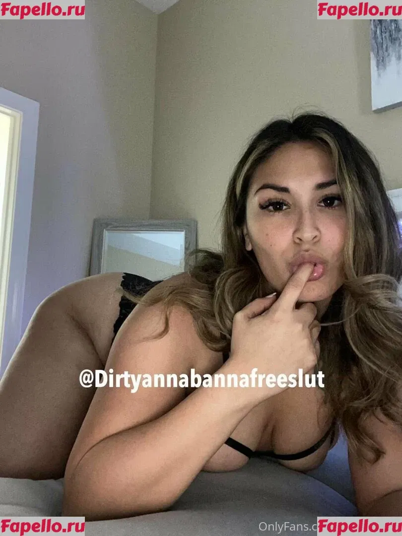 ariamr24fp Onlyfans Photo Gallery 