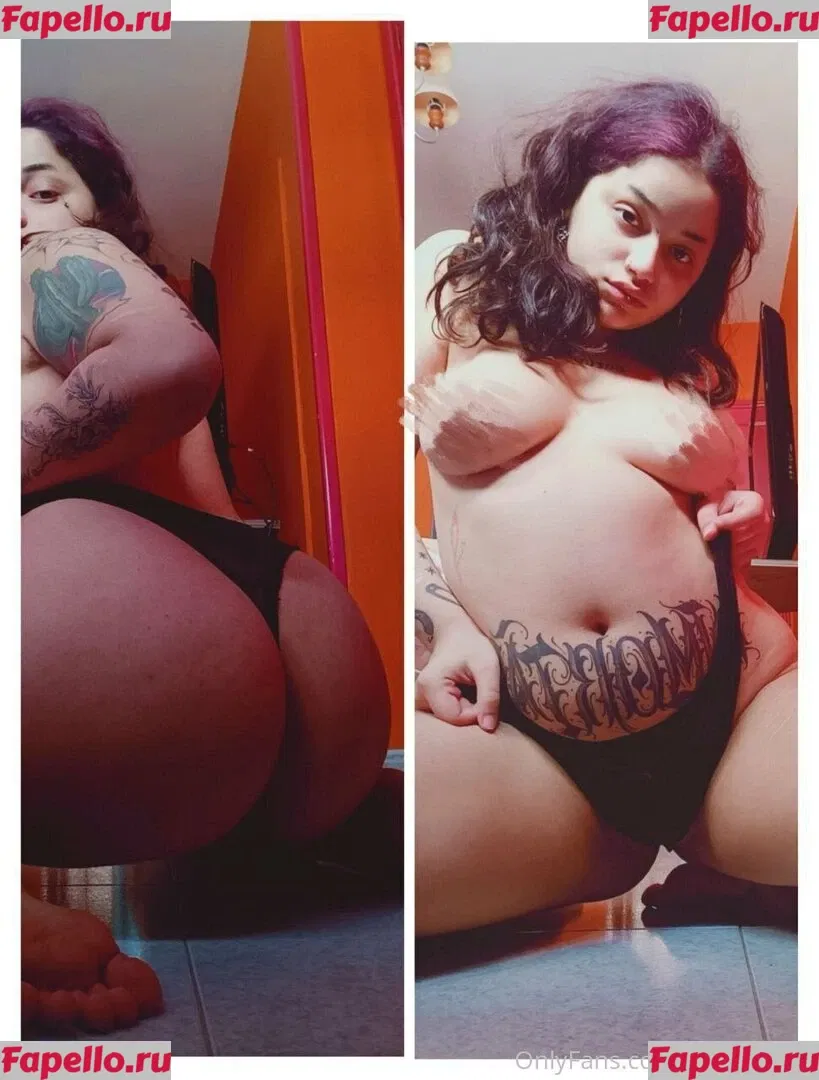 ariamr24fp Onlyfans Photo Gallery 
