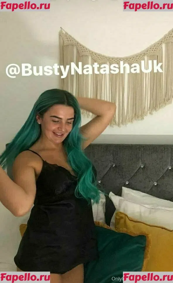 ariamr24fp Onlyfans Photo Gallery 