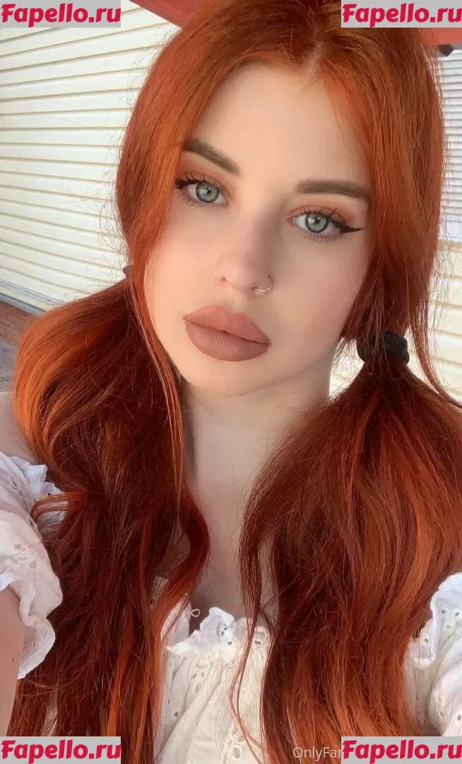 ariamr24fp Onlyfans Photo Gallery 