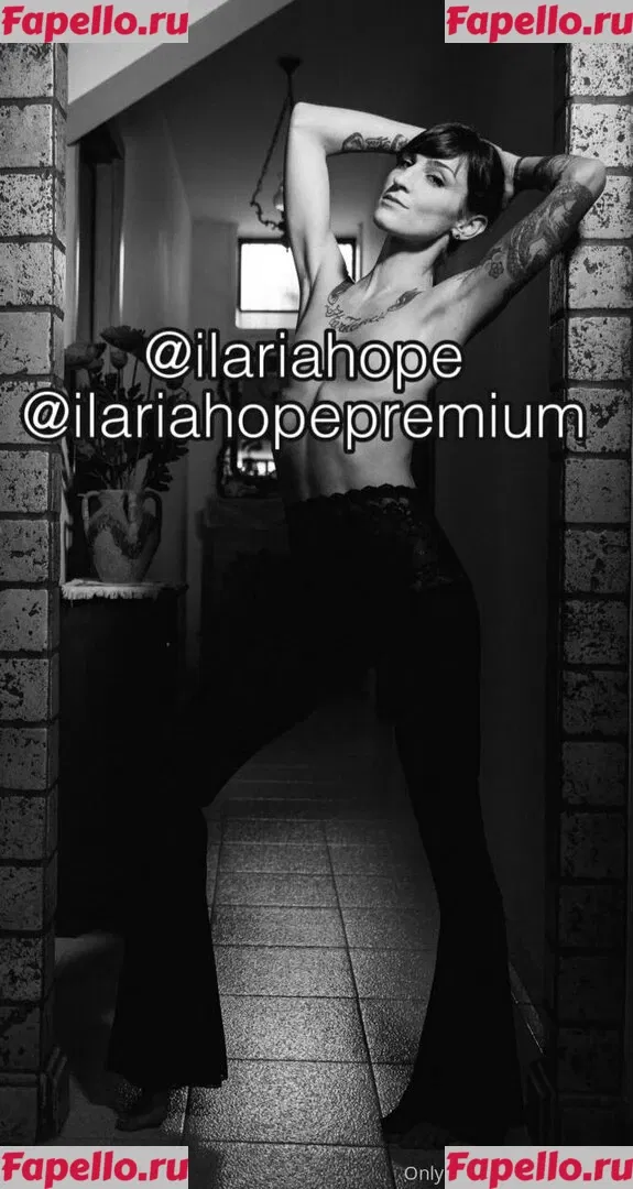 ariamr24fp Onlyfans Photo Gallery 