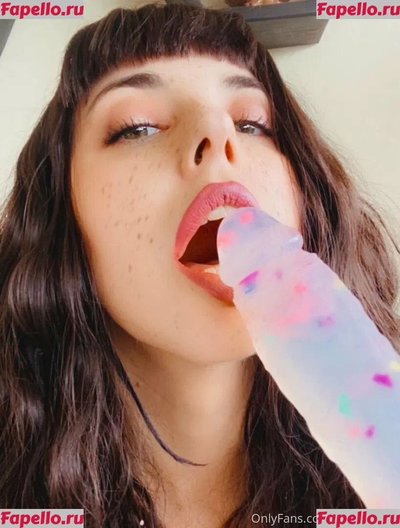 ariamr24fp Onlyfans Photo Gallery 