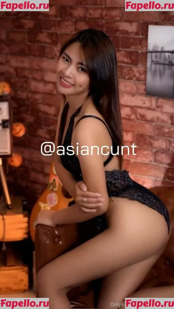 ariamr24fp Onlyfans Photo Gallery 