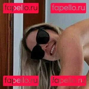 ariamr24fp Onlyfans Photo Gallery 