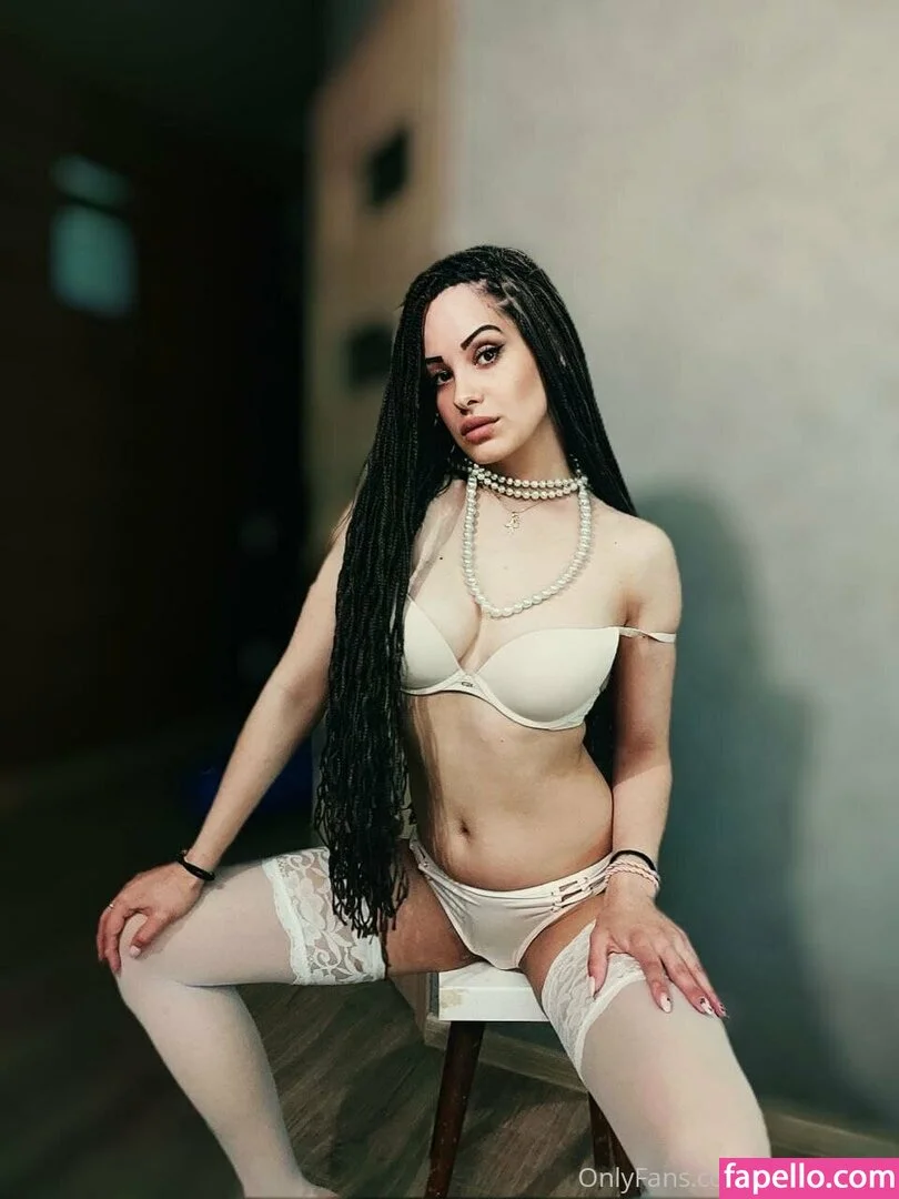 hollyberryy Onlyfans Photo Gallery 