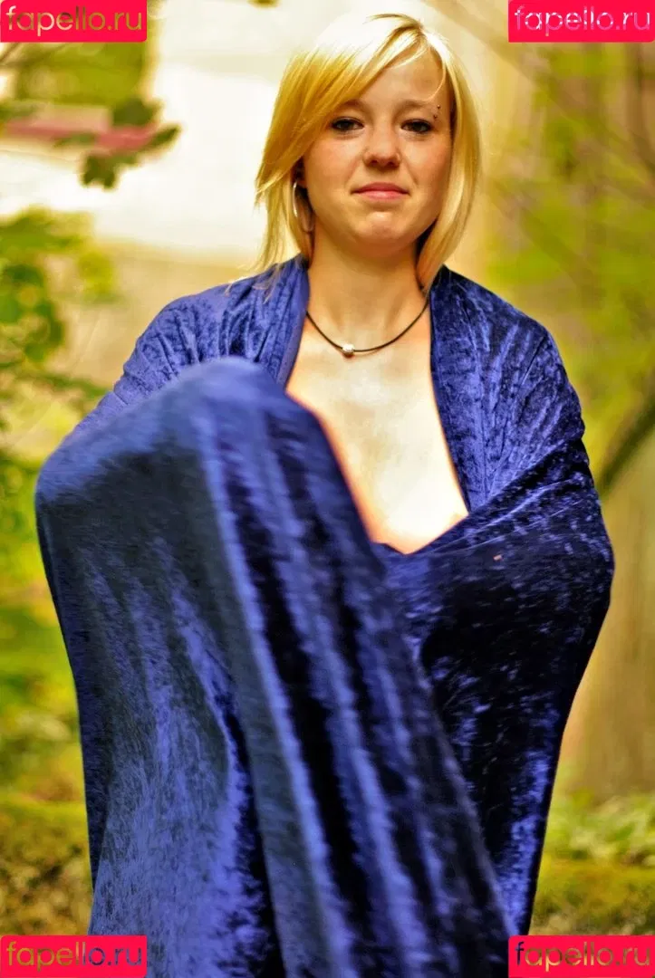 Tina Löffler Onlyfans Photo Gallery 