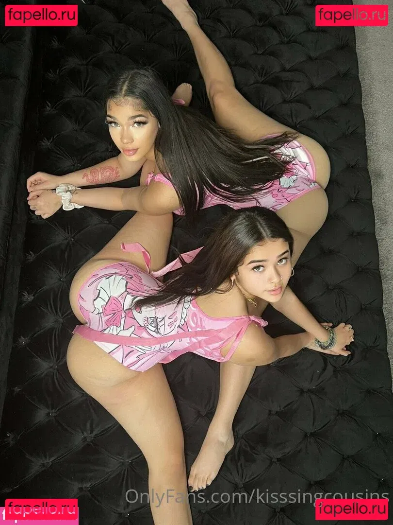 kisssingcousins Onlyfans Photo Gallery 