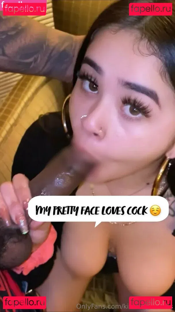 kisssingcousins Onlyfans Photo Gallery 