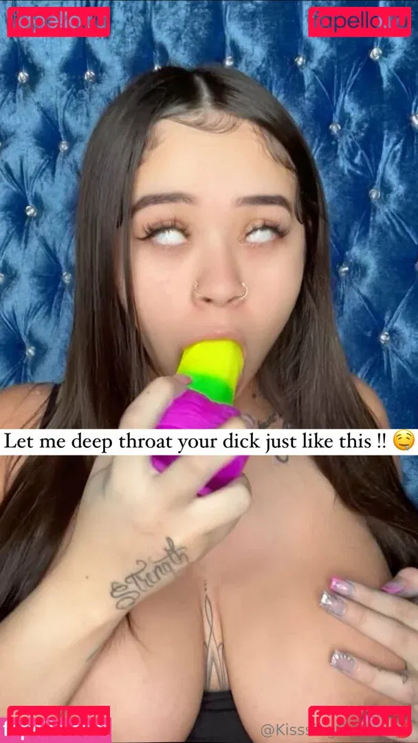 kisssingcousins Onlyfans Photo Gallery 