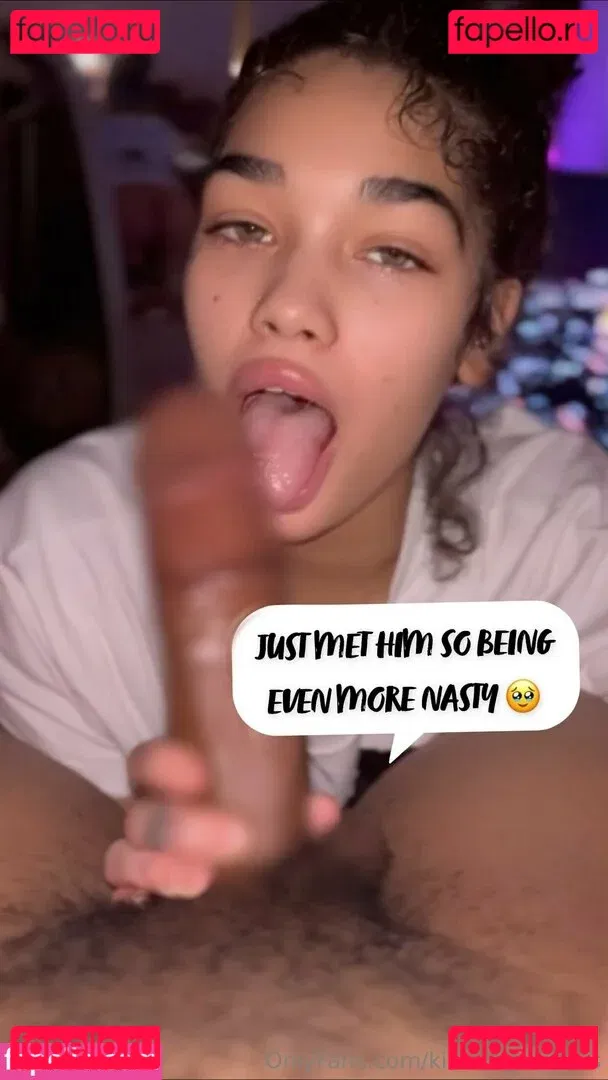 kisssingcousins Onlyfans Photo Gallery 