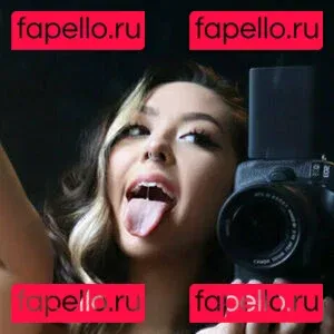 amberavenuefree Onlyfans Photo Gallery 