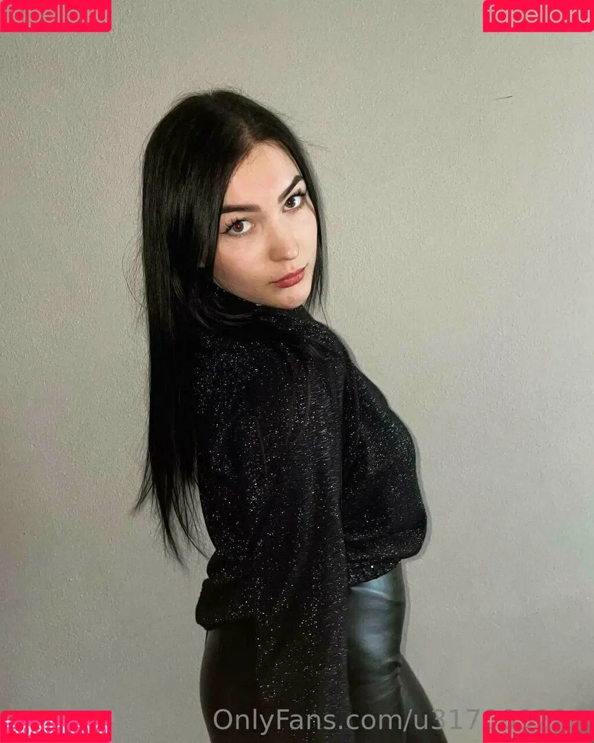 dina_69 Onlyfans Photo Gallery 