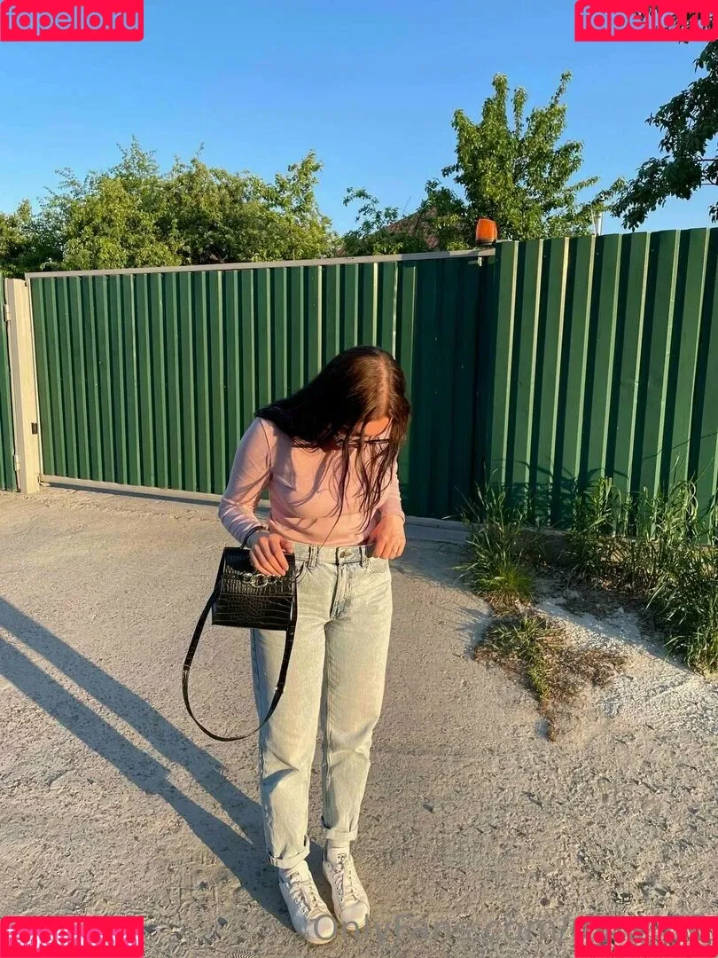 dina_69 Onlyfans Photo Gallery 