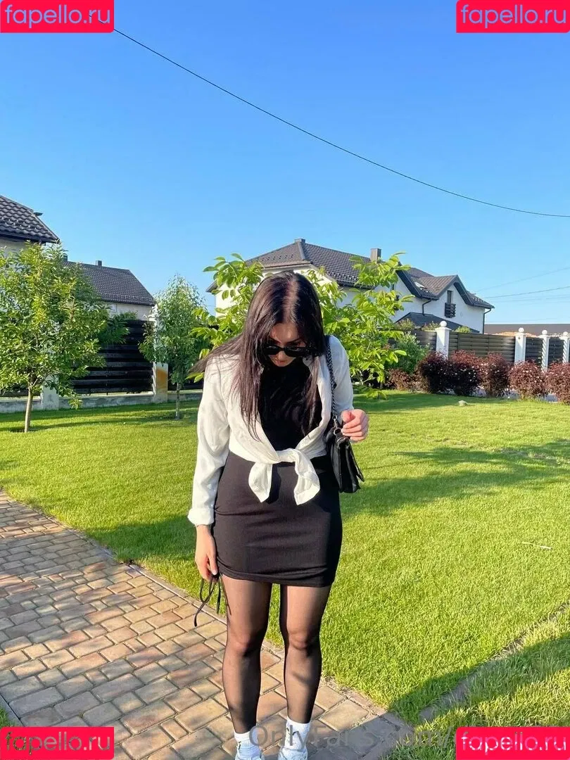 dina_69 Onlyfans Photo Gallery 