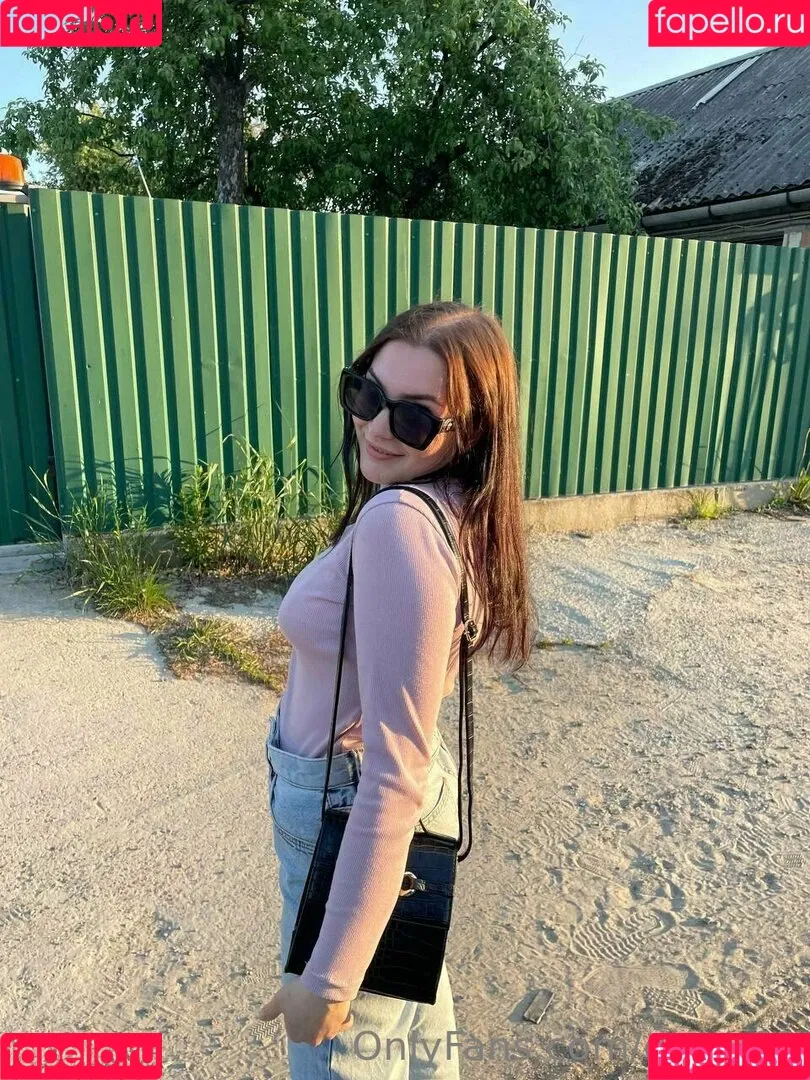dina_69 Onlyfans Photo Gallery 