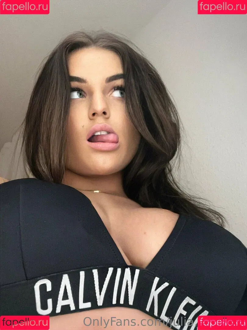 julia.williams Onlyfans Photo Gallery 