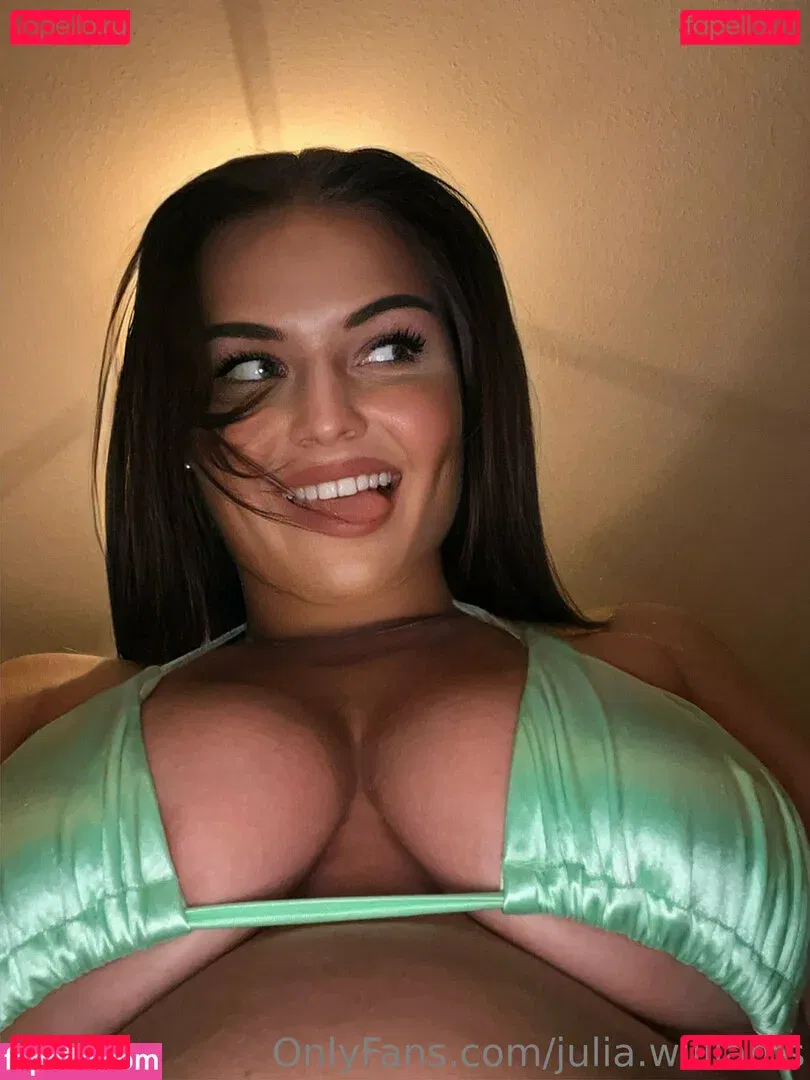 julia.williams Onlyfans Photo Gallery 