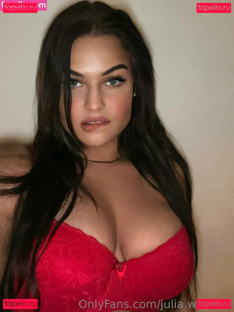 julia.williams Onlyfans Photo Gallery 