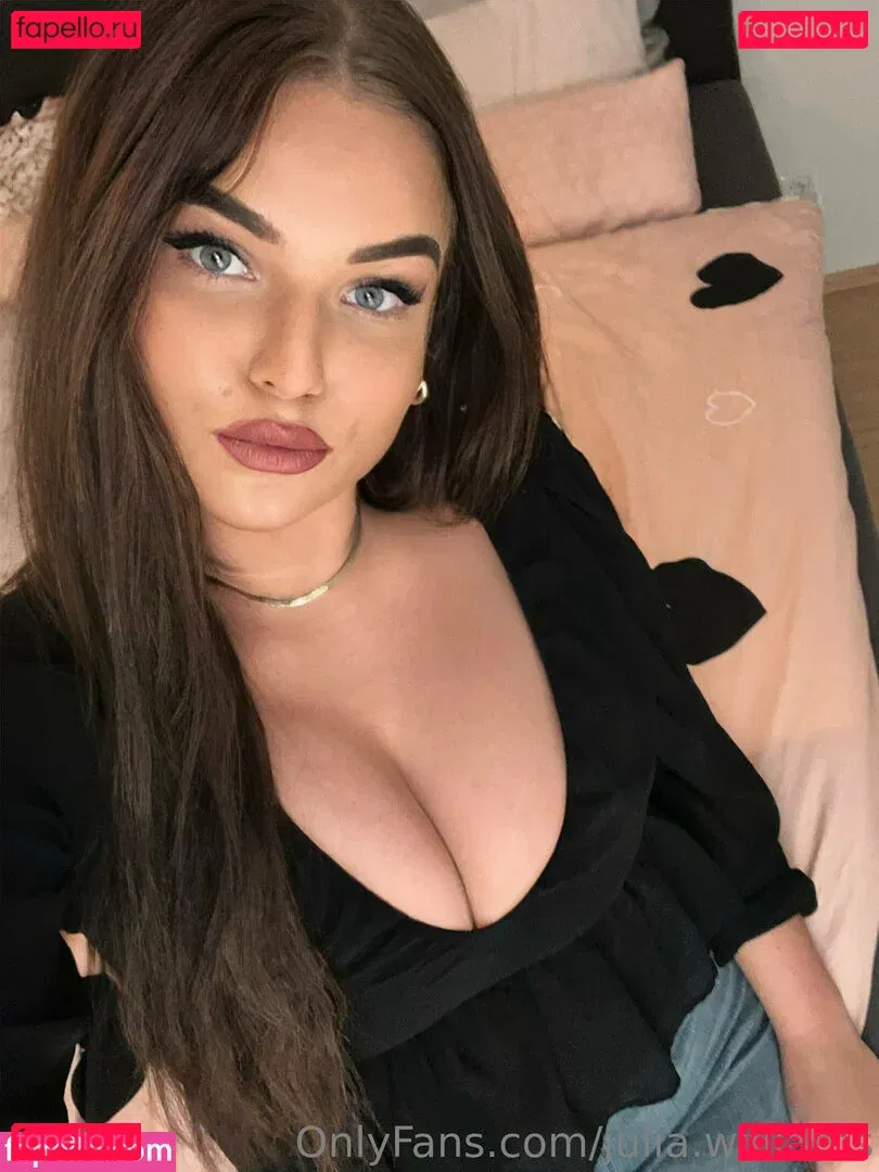 julia.williams Onlyfans Photo Gallery 