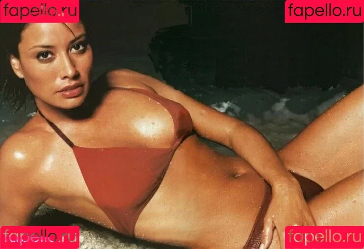 Melanie Sykes Onlyfans Photo Gallery 