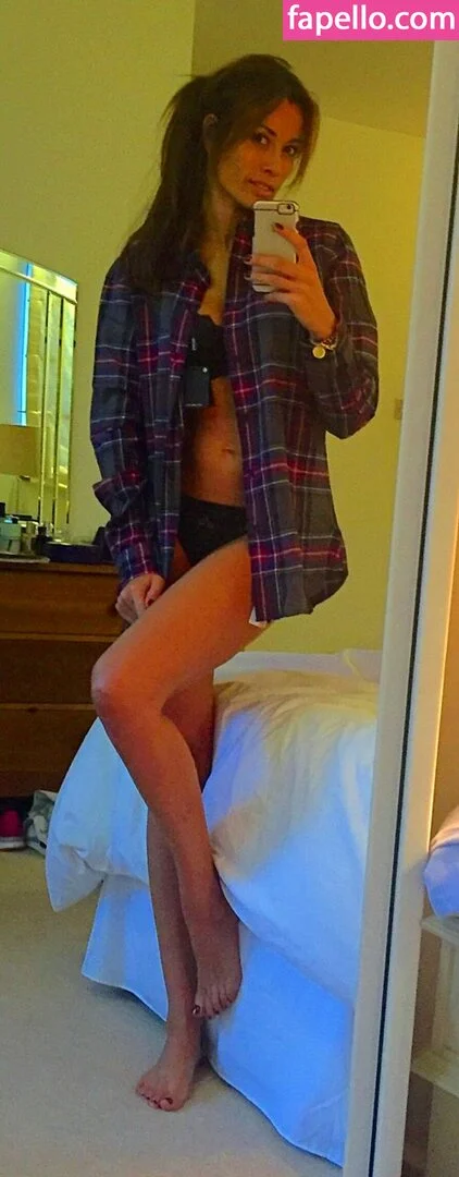 Melanie Sykes Onlyfans Photo Gallery 