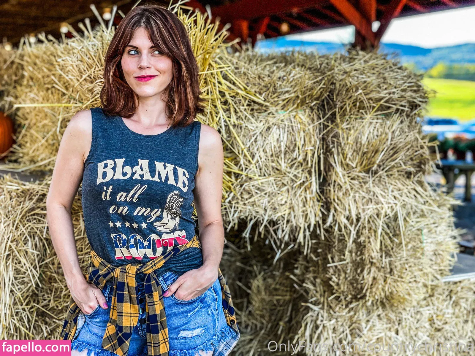 christinanewtonyc Onlyfans Photo Gallery 