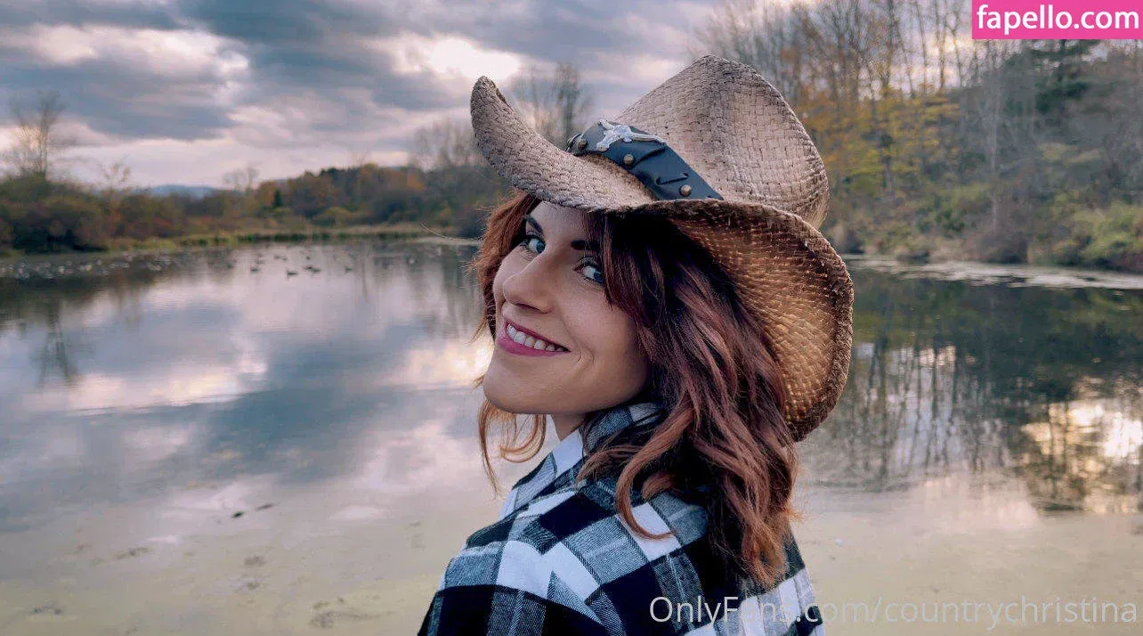 christinanewtonyc Onlyfans Photo Gallery 