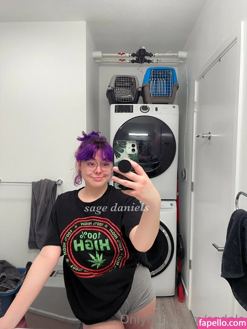 sgdnls Onlyfans Photo Gallery 