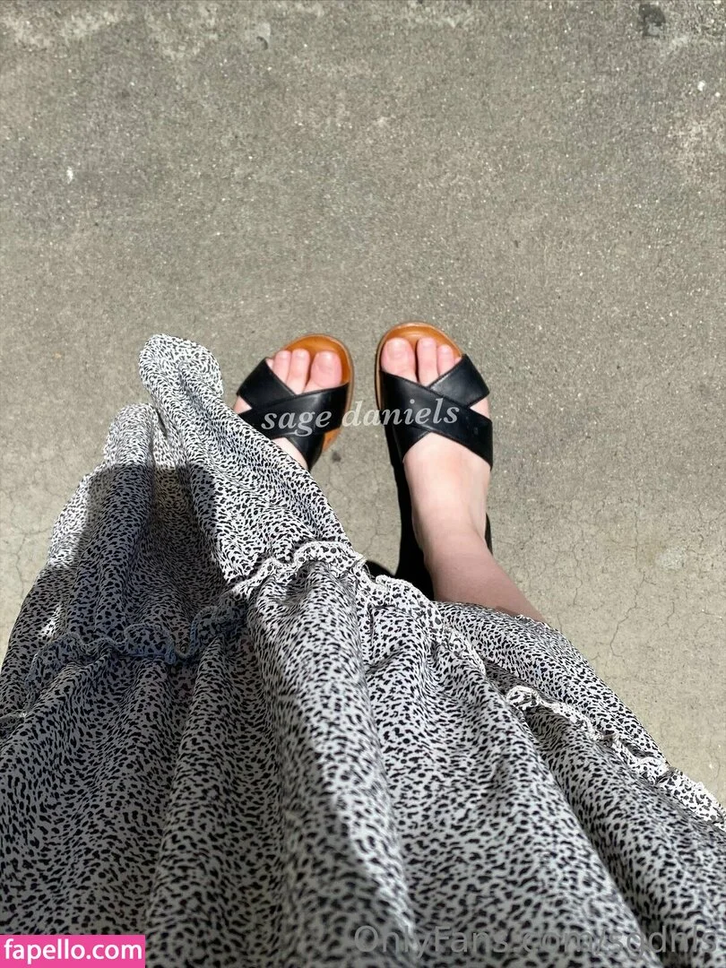 sgdnls Onlyfans Photo Gallery 