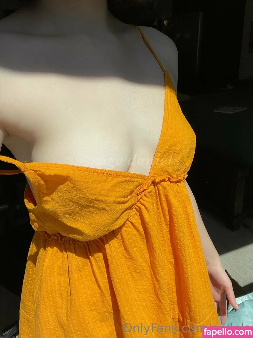 sgdnls Onlyfans Photo Gallery 