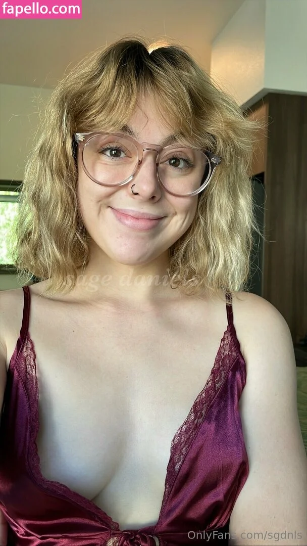 sgdnls Onlyfans Photo Gallery 