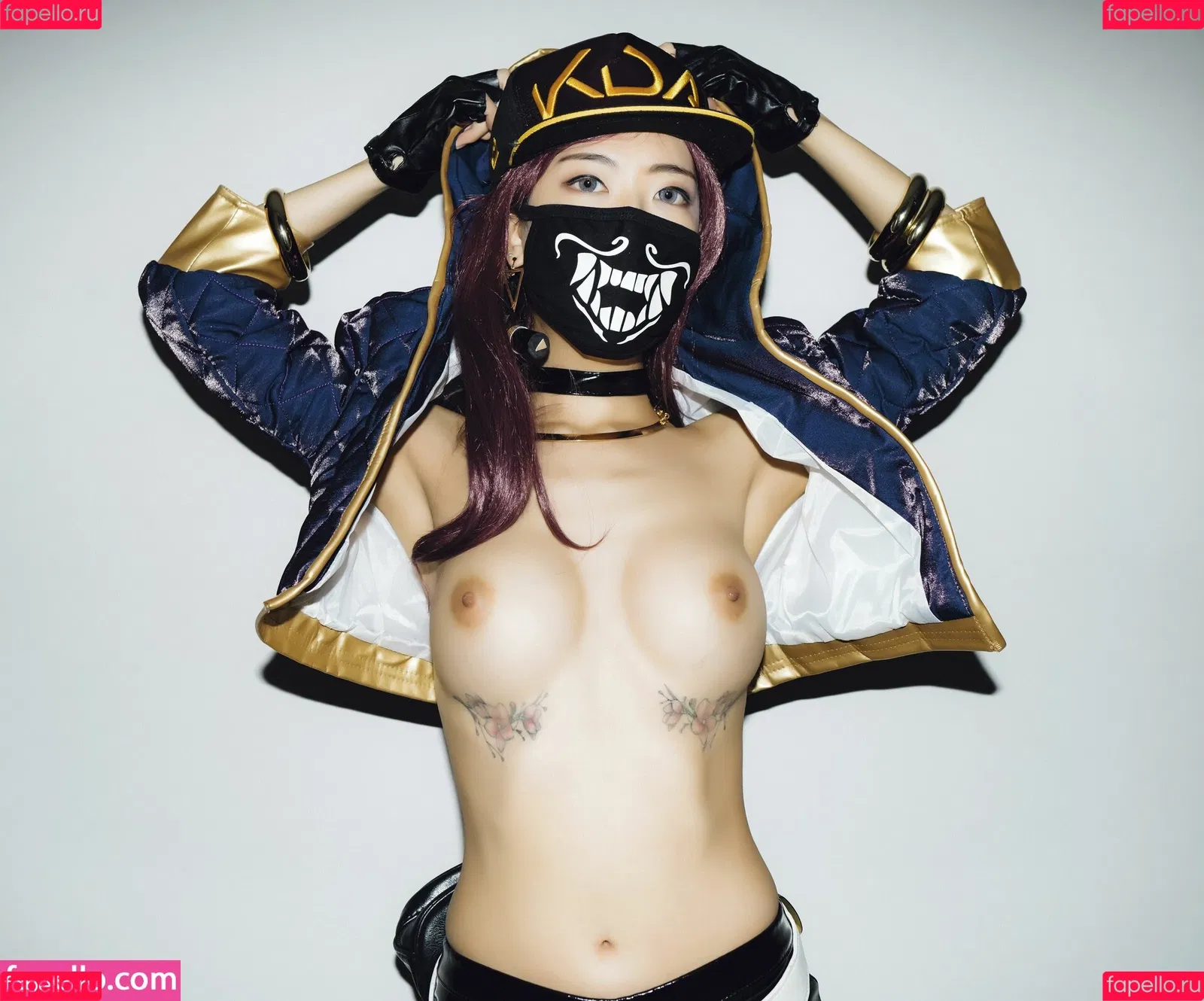 leeeee.mona Onlyfans Photo Gallery 