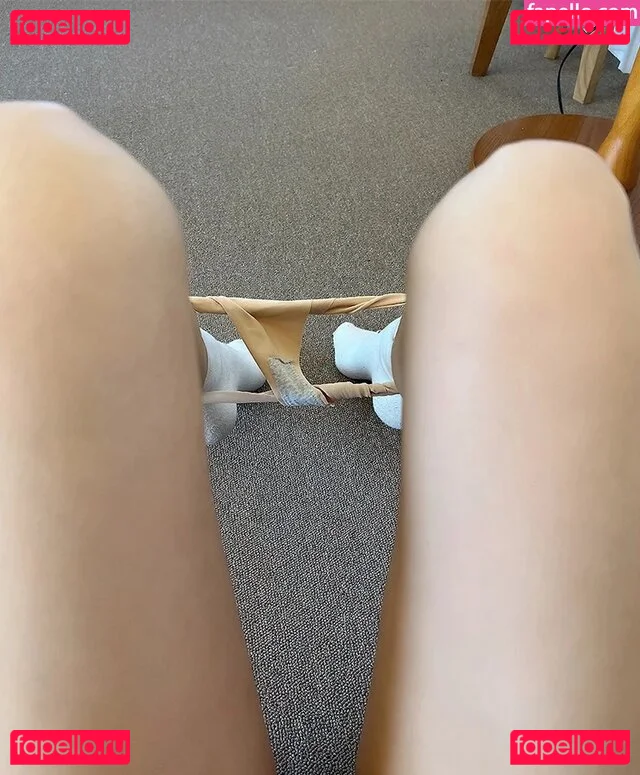 leeeee.mona Onlyfans Photo Gallery 