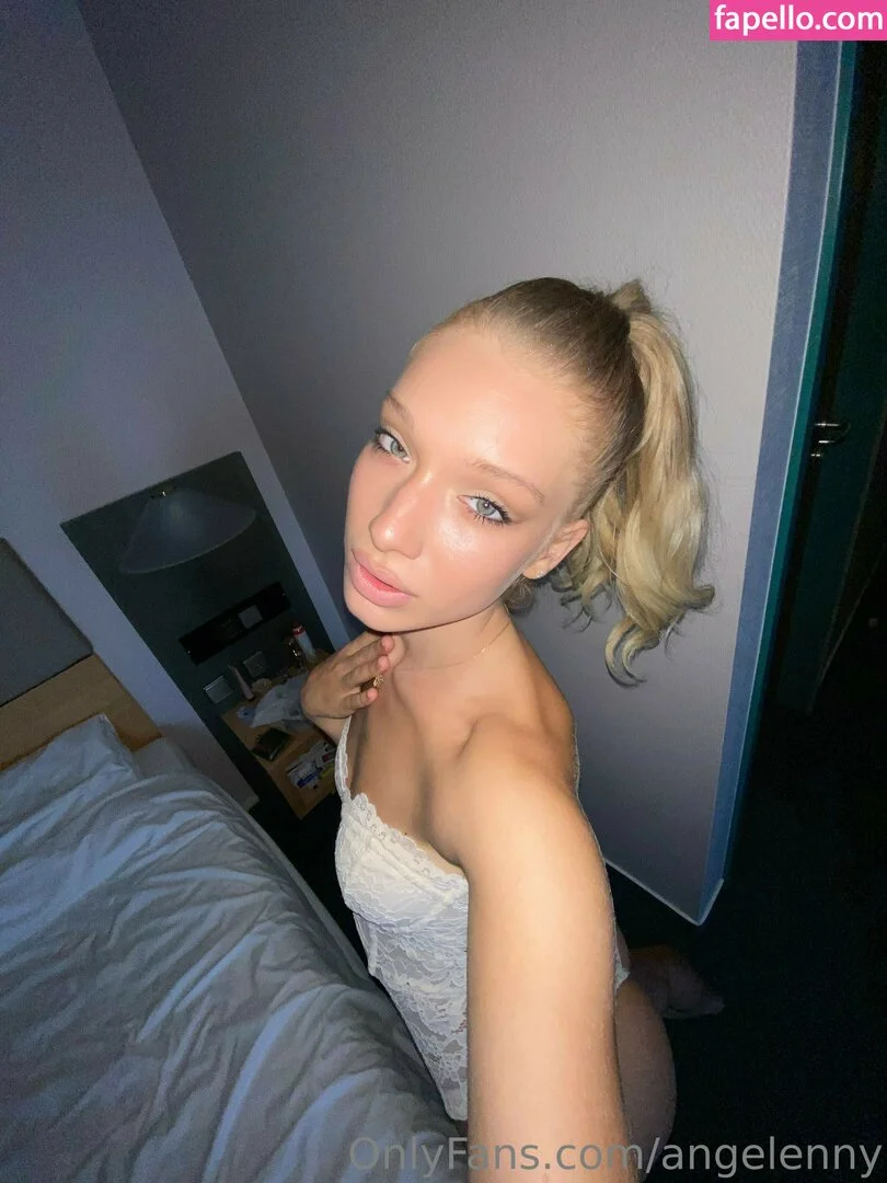 nestygirl Onlyfans Photo Gallery 