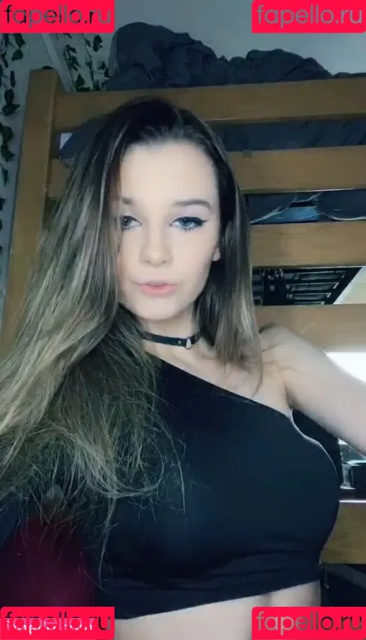 izassassin Onlyfans Photo Gallery 