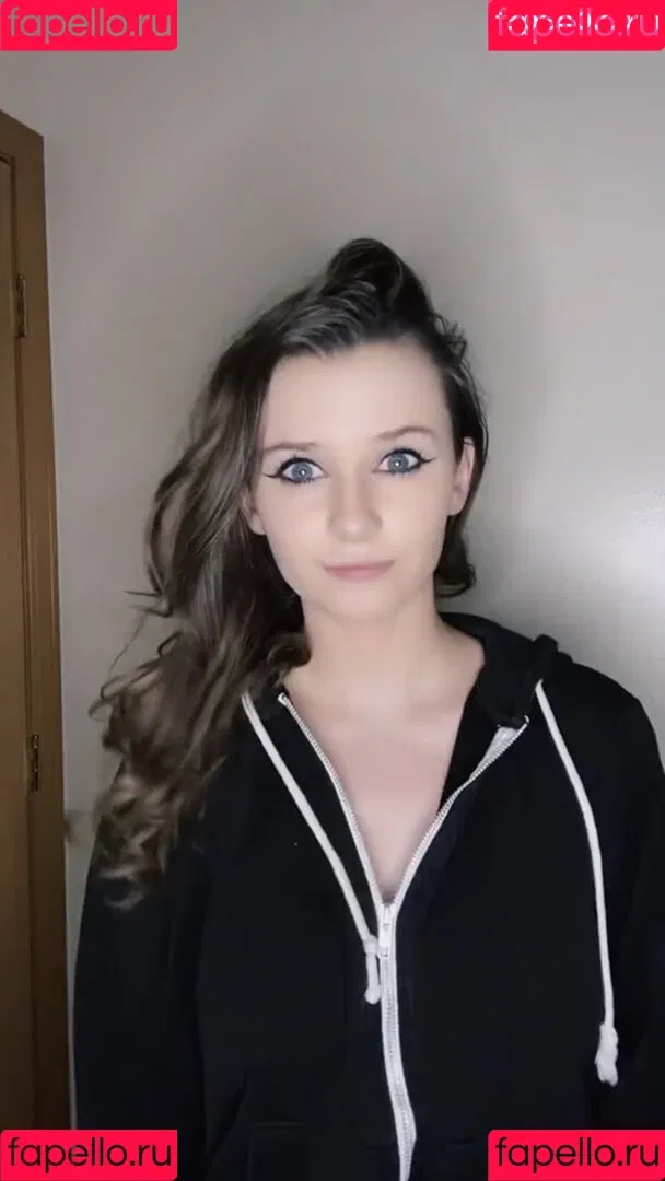 izassassin Onlyfans Photo Gallery 