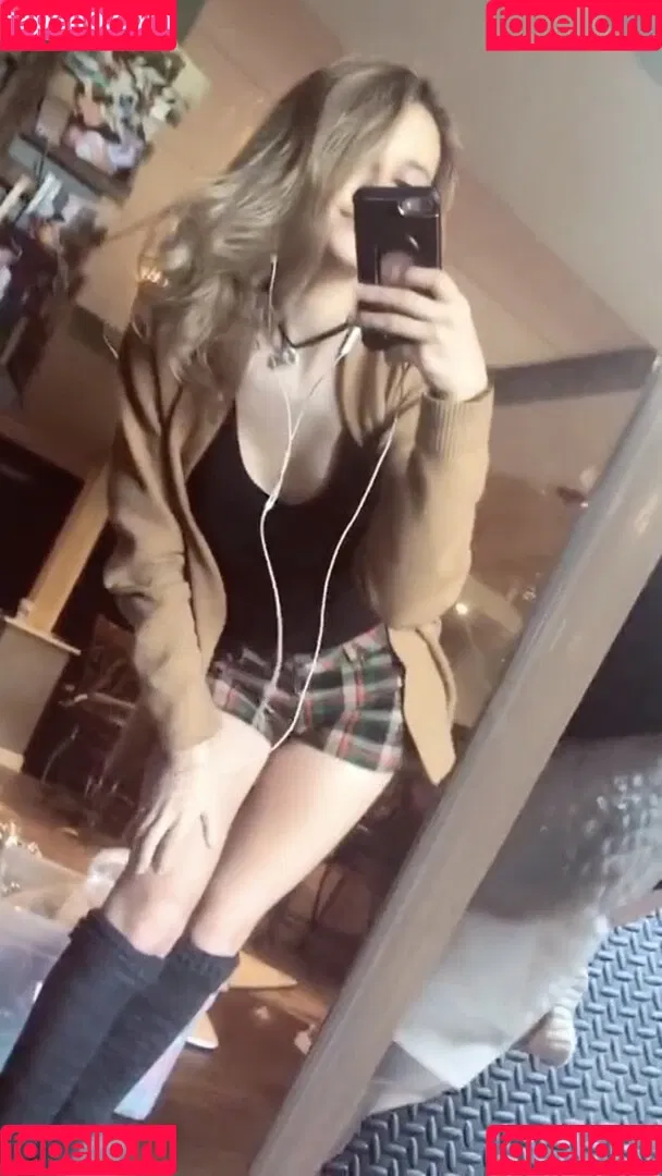 izassassin Onlyfans Photo Gallery 