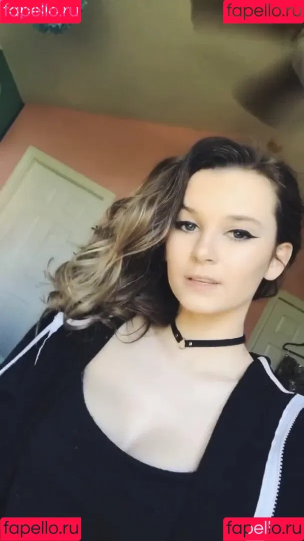 izassassin Onlyfans Photo Gallery 