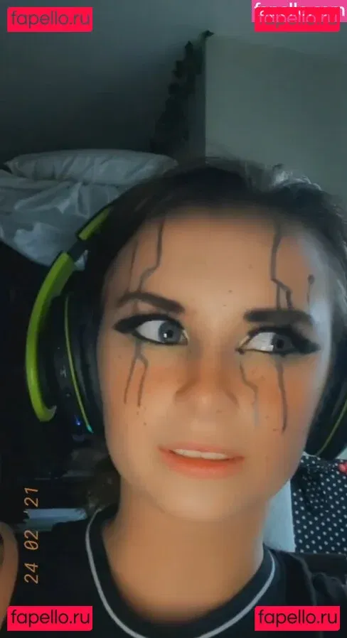 izassassin Onlyfans Photo Gallery 